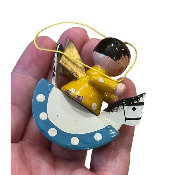 Set Of 4 VTG Wooden Ornaments Rocking Horse Angel Drummer Band Major Miniatures - Picture 5 of 9
